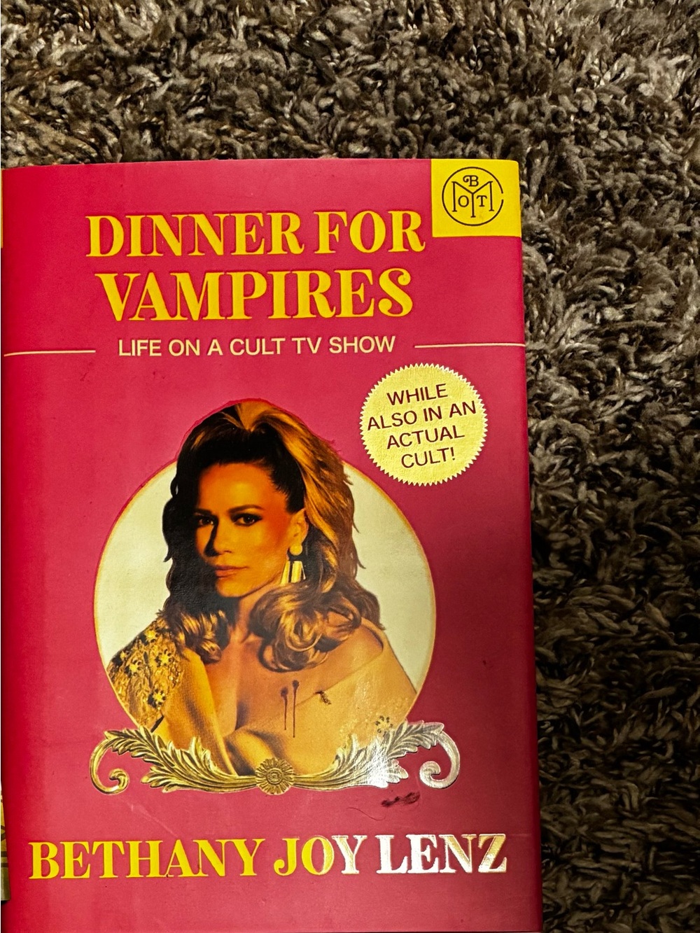 Dinner for Vampires - Life on a Cult TV Show (Pink Cover)